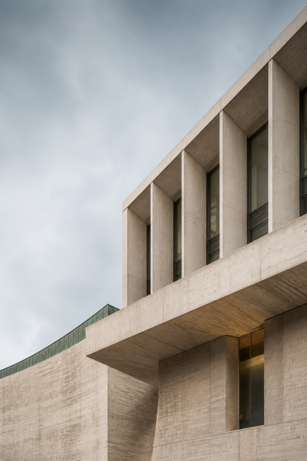 Expressive exposed-concrete facade